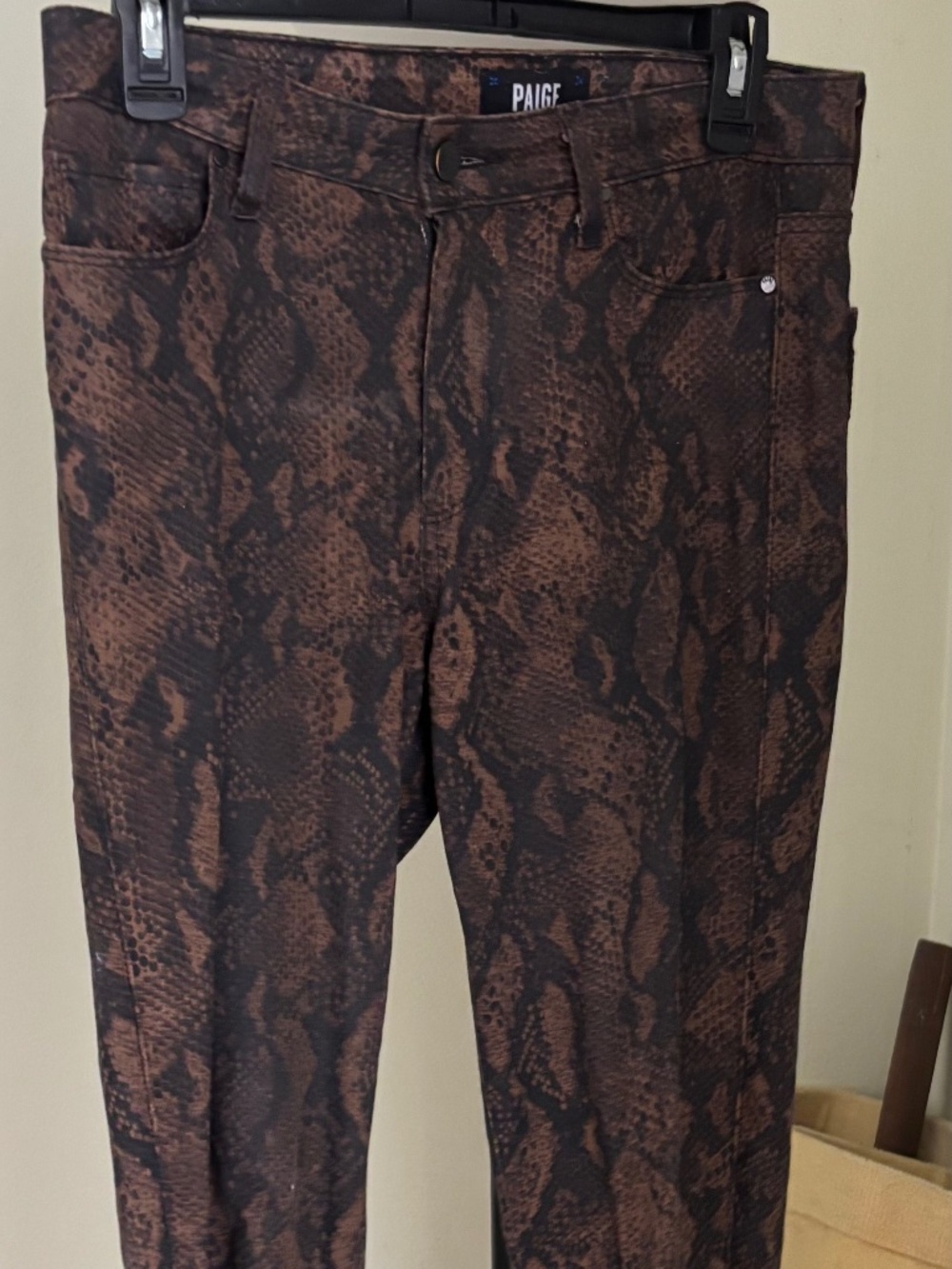 Paige snakeprint jeans
